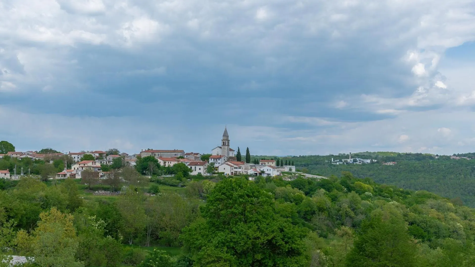 Apartment Lavanda - Enjoy Springtime In Nature & Explore Istria Tinjan